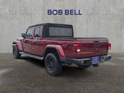 Used 2022 Jeep Gladiator Sport AWD/4WD image 3