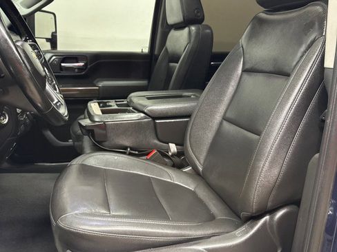 Used 2023 Chevrolet Silverado 3500 LT w/ Convenience Package AWD/4WD image 31