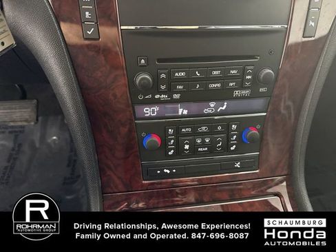 Used 2012 Cadillac Escalade ESV Premium image 6