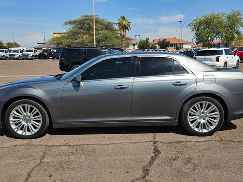 Used 2011 Chrysler 300 C w/ Sound Group RWD image 7