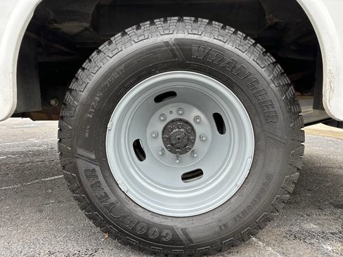 Used 2012 Ford F350 XL image 11