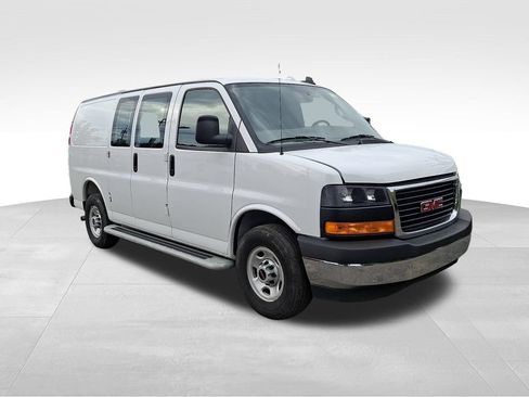 Certified 2025 GMC Savana 2500 w/ Driver Convenience Package RWD image 1