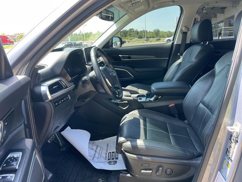 Used 2022 Kia Telluride SX w/ Nightfall Edition Package image 12