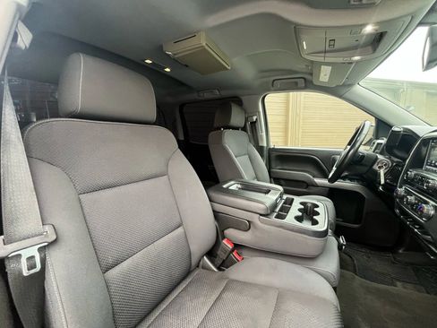 Used 2018 Chevrolet Silverado 1500 LT w/ All Star Edition image 11