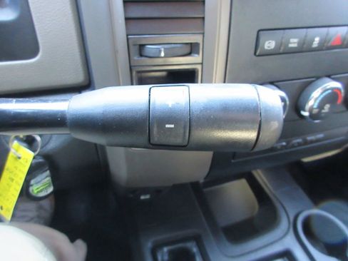 Used 2012 RAM 2500 ST w/ Chrome Appearance Group image 27