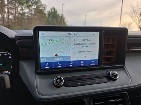 Used 2023 Ford Maverick Lariat w/ Lariat Luxury Package image 37