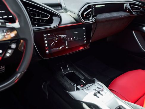Used 2025 Ferrari 12Cilindri RWD image 56