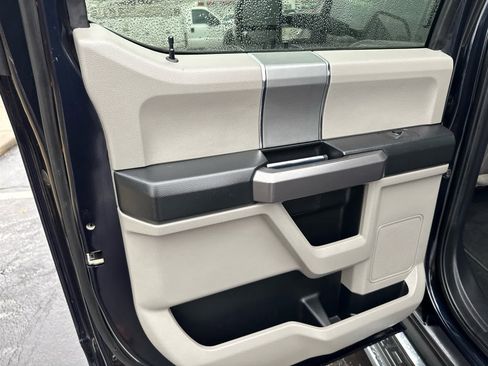 Used 2021 Ford F250 XLT w/ XLT Premium Package image 23