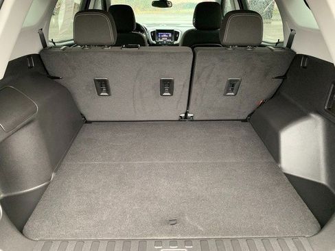 Certified 2023 GMC Terrain SLE w/ Elevation Edition image 5