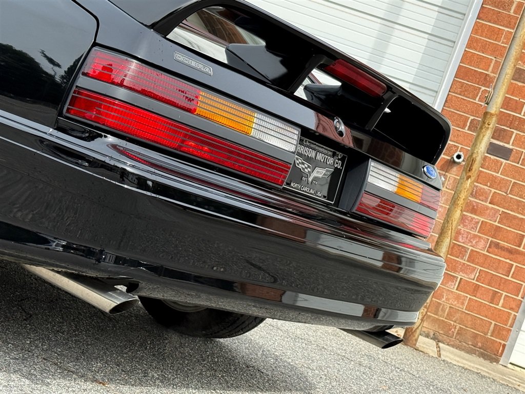 Used 1993 Ford Mustang Cobra RWD image 24