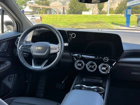 Used 2024 Chevrolet Blazer EV LT AWD/4WD image 21