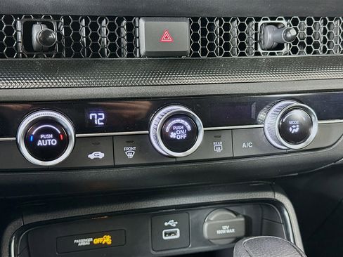 Used 2025 Honda CR-V LX image 22