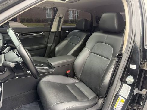 Used 2022 Honda Civic Touring image 2