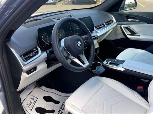 New 2026 BMW X1 xDrive28i w/ Technology Package AWD/4WD image 8