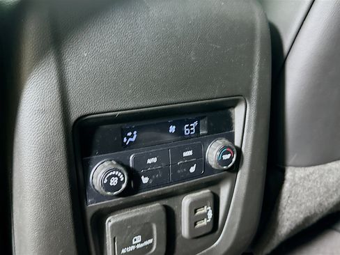 Used 2020 Buick Enclave Avenir w/ Avenir Technology Package image 28