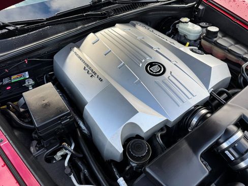 Used 2005 Cadillac XLR image 47