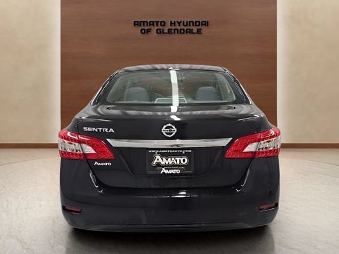 Used 2015 Nissan Sentra S FWD image 5