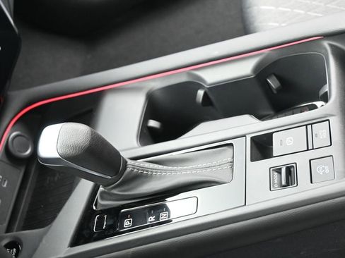 New 2026 Nissan Sentra SV w/ SV Convenience Package FWD image 20