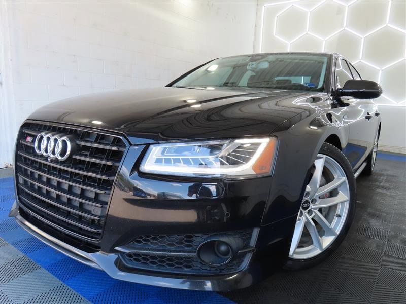 Used 2017 Audi S8 Plus AWD/4WD image 1