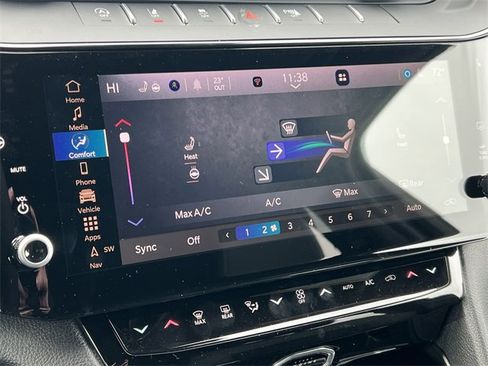 New 2026 Jeep Grand Cherokee Altitude image 23