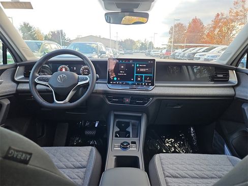 New 2025 Volkswagen Tiguan S image 4