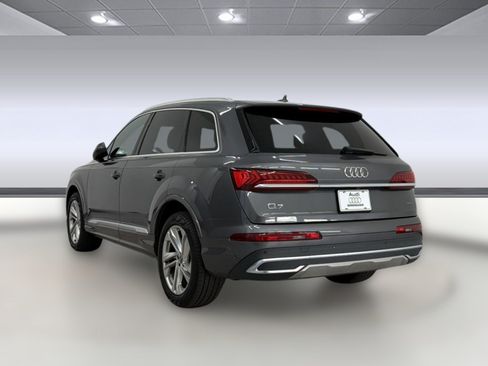 Used 2020 Audi Q7 2.0T Premium Plus AWD/4WD image 3