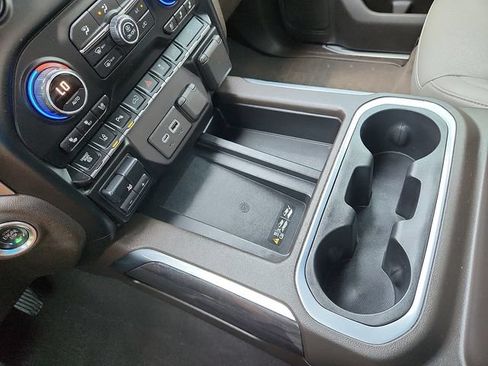 Used 2020 Chevrolet Silverado 2500 LTZ w/ LTZ Premium Package AWD/4WD image 25