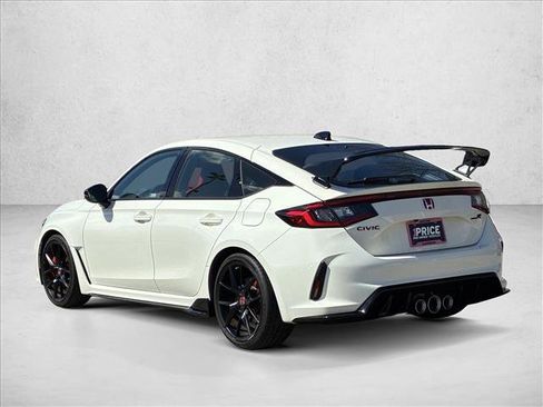 Used 2025 Honda Civic Type R image 7