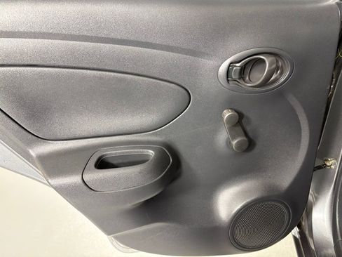 Used 2016 Nissan Versa S image 25