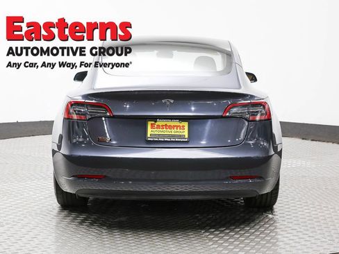 Used 2023 Tesla Model 3 Performance image 6