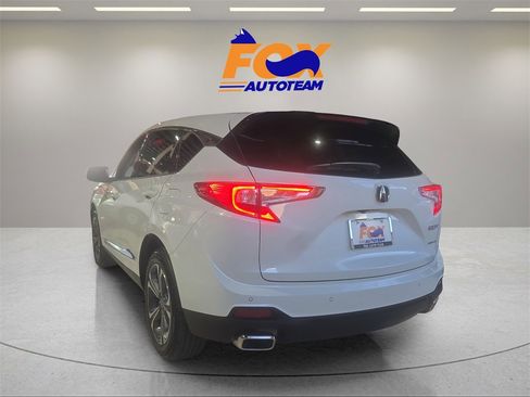 Used 2022 Acura RDX AWD w/ Advance Package image 3