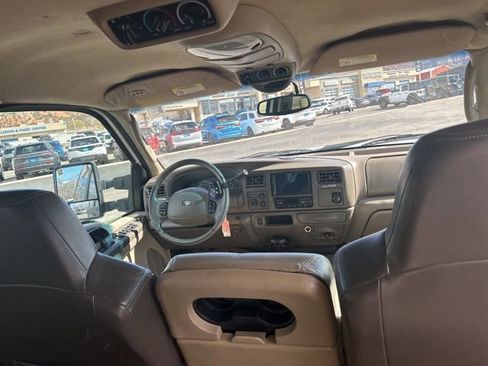 Used 2003 Ford Excursion Eddie Bauer image 23