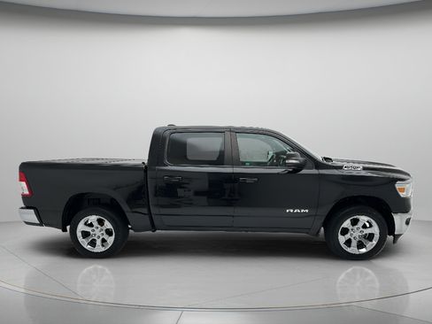Used 2022 RAM 1500 Big Horn AWD/4WD image 4