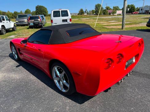 Used 2002 Chevrolet Corvette Convertible w/ Preferred Equipment Group2 RWD image 13