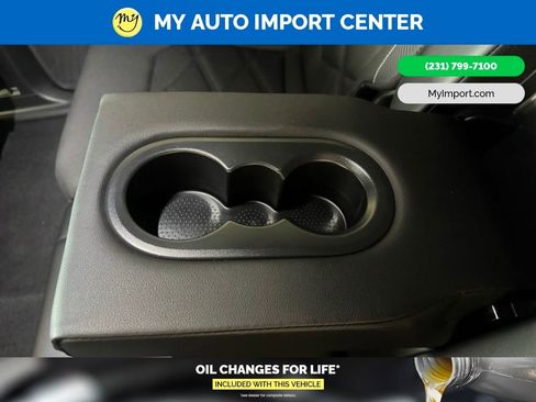 Used 2024 Volkswagen Atlas Cross Sport SE AWD/4WD image 28