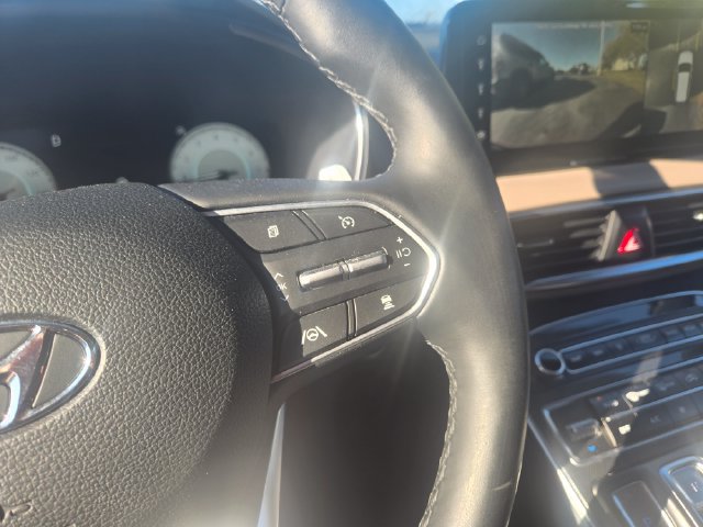 Used 2023 Hyundai Santa Fe Limited w/ Cargo Package FWD image 16