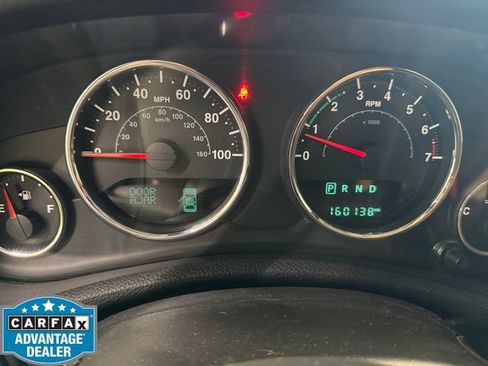 Used 2016 Jeep Wrangler Unlimited Rubicon w/ Dual Top Group AWD/4WD image 2