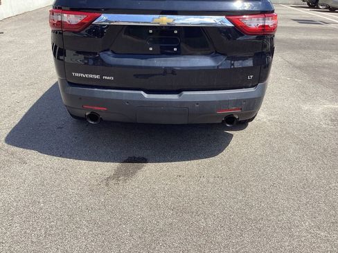 Used 2018 Chevrolet Traverse LT w/ LPO, Floor Liner Package AWD/4WD image 24