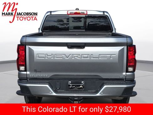 Used 2023 Chevrolet Colorado LT w/ LT Convenience Package II image 12