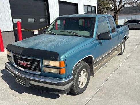 Used 1998 GMC Sierra 1500 2WD Extended Cab w/ Imagemax Pkg image 1
