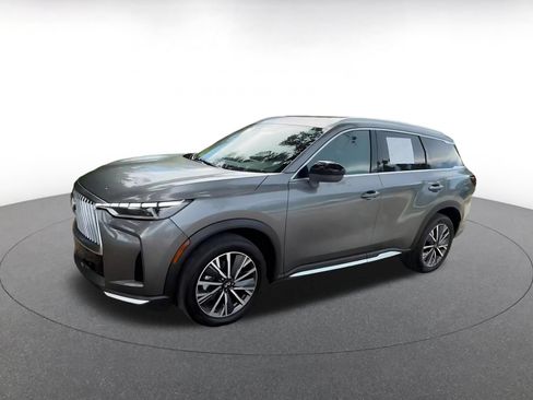 Used 2026 INFINITI QX60 Luxe FWD image 6