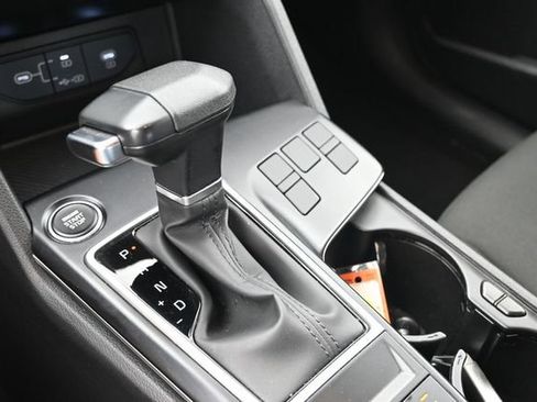 Used 2026 Kia Sportage LX FWD image 21