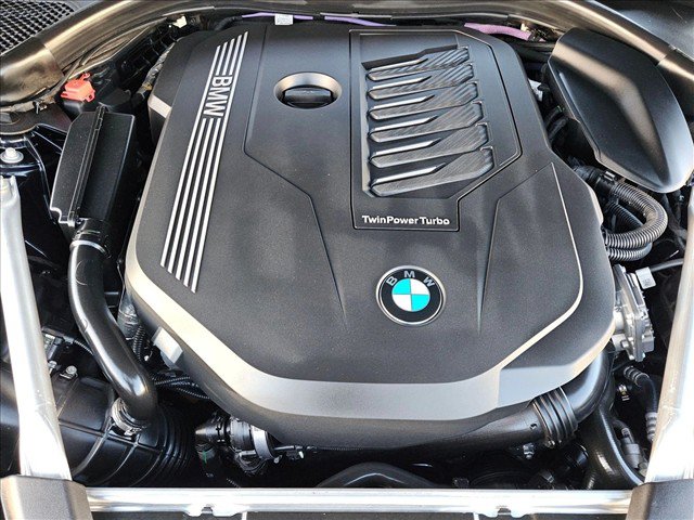 Used 2023 BMW 540i w/ M Sport Package RWD image 24