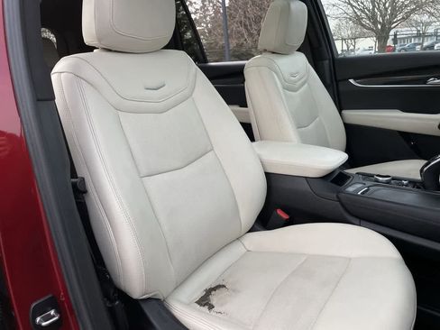 Certified 2023 Cadillac XT6 Sport w/ Technology Package image 15