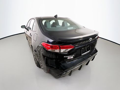 Used 2025 Toyota Corolla SE image 8