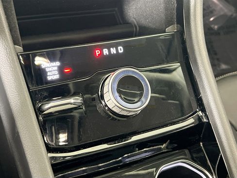 Used 2022 Jeep Grand Cherokee Limited image 17