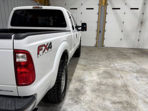 Used 2016 Ford F250 XL w/ Power Equipment Group AWD/4WD image 10