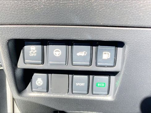 Used 2019 Nissan Rogue SL image 33