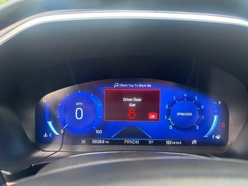 Used 2020 Ford Escape Titanium AWD/4WD image 21