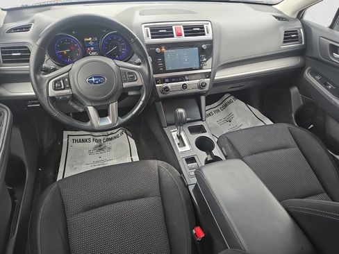 Used 2015 Subaru Outback 2.5i Premium image 12